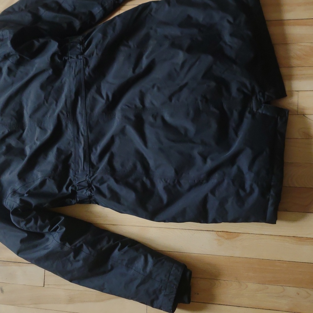 The North Face women's winter jacket - Picture 10 of 16